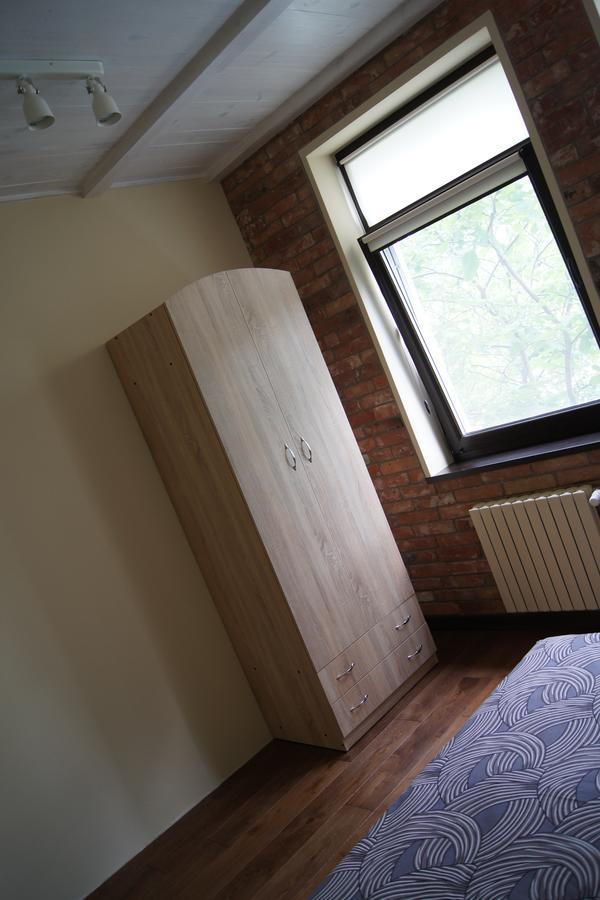 Apartment Near Golden Gates Киев Екстериор снимка